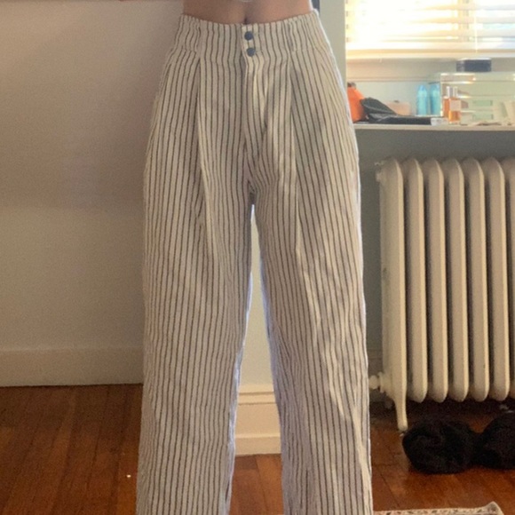 Striped Wide Leg Pants - Picture 2 of 3